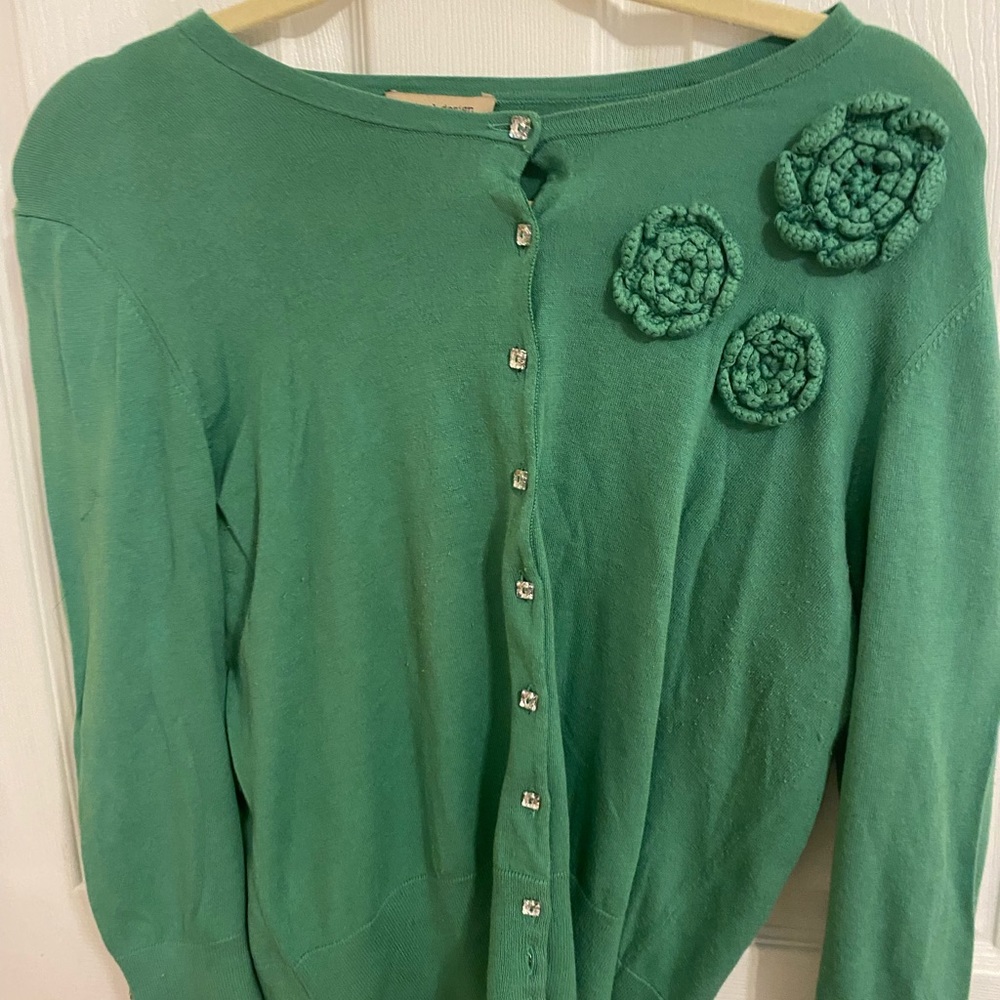 Vertical Design Sweater - Picture 3 of 6